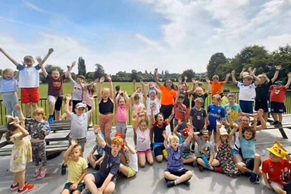 Large outdoor community fitness group in Worksop